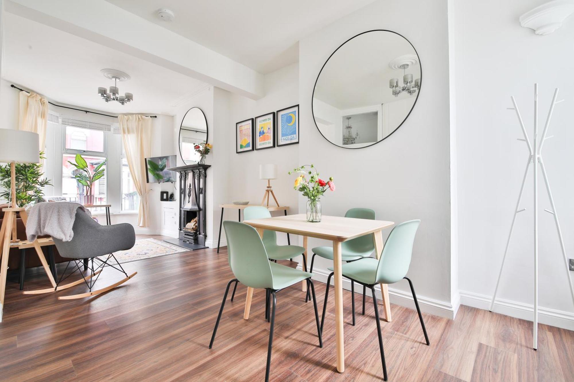 Fresh Cardiff Bay 2 Bedroom House- 3 Tv'S Kültér fotó