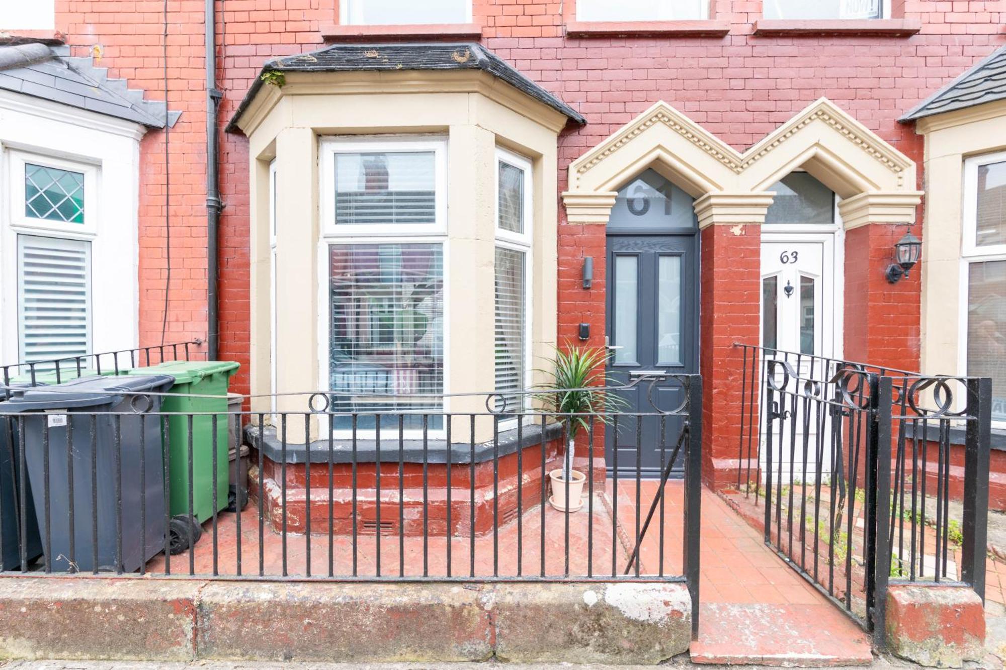 Fresh Cardiff Bay 2 Bedroom House- 3 Tv'S Kültér fotó